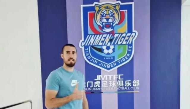 1652188979625003301.jpg jmh.jpg